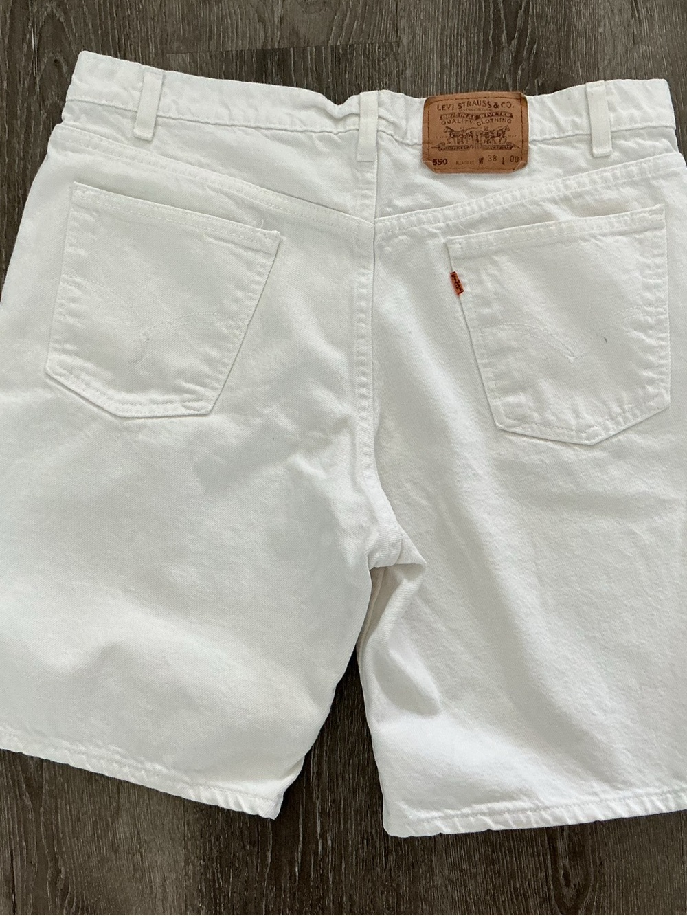 Vintage Levi's Orange Tab White Men's Denim Shorts, dad shorts, jorts 38